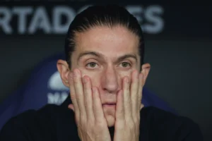 Filipe Luís comenta vitória do Flamengo diante da LDU
