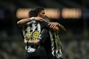 Atlético-MG goleia Caracas e encaminha classificação na Sul-Americana