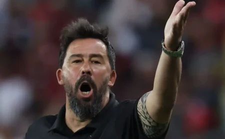 Técnico da LDU: Flamengo de Filipe Luís foi superior no Maracanã.