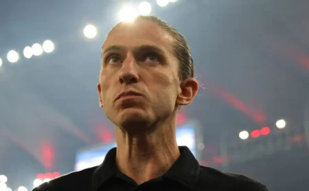 Flamengo supera LDU e Filipe Luís perpetua histórico vitorioso ante equipes equatorianas na Libertadores