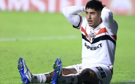 Obstáculo Financeiro Dificulta Renovação de Alan Franco no São Paulo