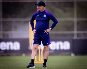 Corinthians: Retorno do Uruguai, pernoite no CT e início da preparação contra o Santos