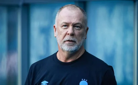 Grêmio Sob o Comando de Mano: Desempenho Inferior ao de Quinteros nas Estatísticas