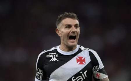 Desempenho do Vasco no Brasileirão Betano: 9º Mandante e Penúltimo Visitante
