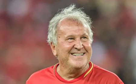 Zico Exalta Filipe Luís por Desempenho de Destaque no Flamengo