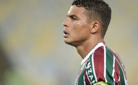 Renato Gaúcho define escalação: Thiago Silva no time titular do Fluminense contra o Juventude
