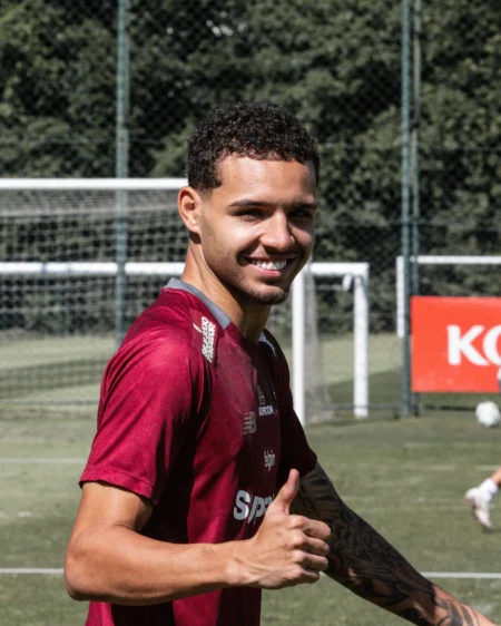 São Paulo: A Visão Sobre o Interesse do CSKA em Alves e o Futuro da Joia de Cotia