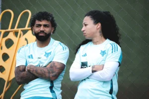 Byanca Brasil Explica Idolatria a Gabigol no Cruzeiro: "Não Quero a Mídia Dele"