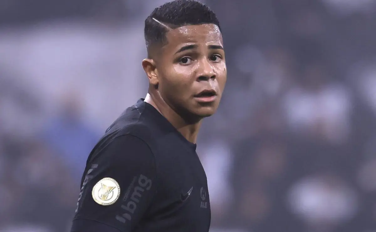 Flamengo Inicia Negociações para Empréstimo de Wesley, Atleta do Al-Nassr de Cristiano Ronaldo