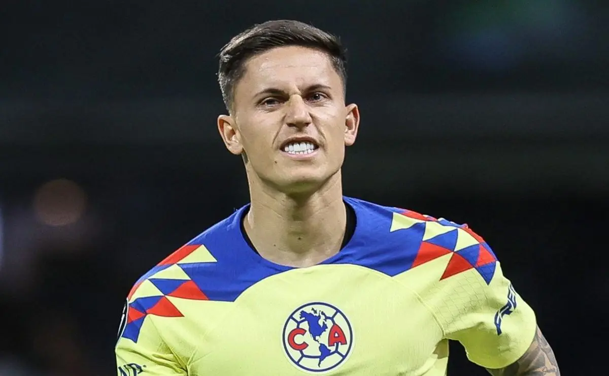 Palmeiras descarta contratação de Brian Rodríguez, atacante uruguaio.