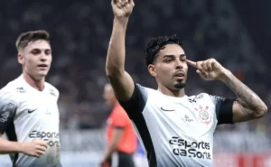 Bidu projeta clássico contra o Santos pelo Brasileirão Betano.