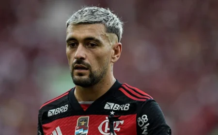 Arrascaeta fora: Flamengo detalha ausência contra o Botafogo