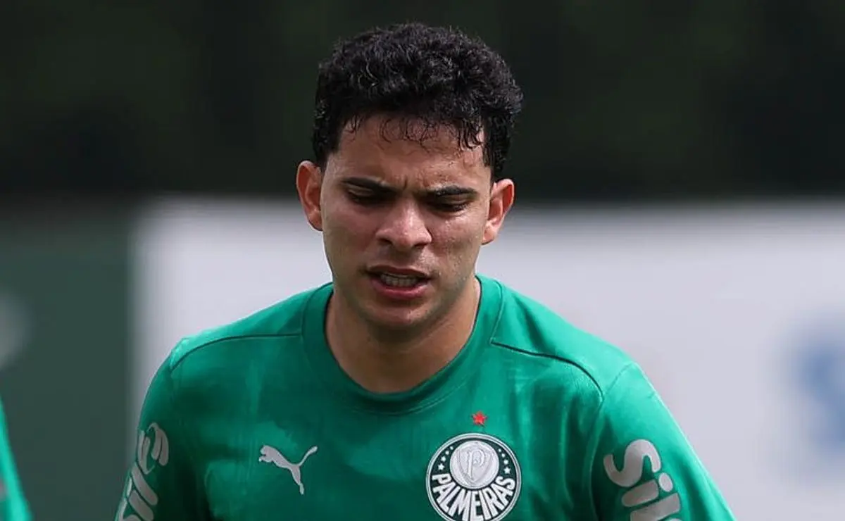 Bruno Rodrigues Próximo de Retorno ao Palmeiras Contra o Sporting Cristal Após Longa Ausência