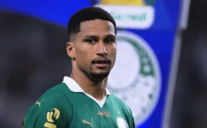 Murilo: Aclamado pela Torcida Alviverde Após Virada Heroica do Palmeiras