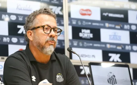 Cléber Xavier analisa: Corinthians pouco ameaçou o Santos após o gol