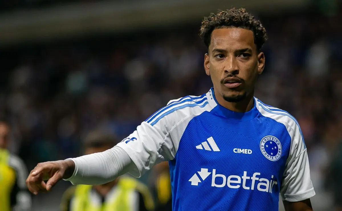 Matheus Pereira Brilha em Cruzeiro x Atlético-MG e Recebe Elogios da Torcida