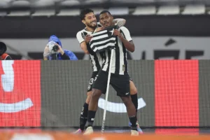 Botafogo: Paiva e a Adaptação Tática Diante das Lesões na Lateral-Esquerda