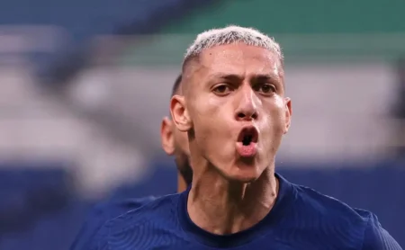 Fluminense mira reforços para o Super Mundial, enquanto Richarlison não retorna