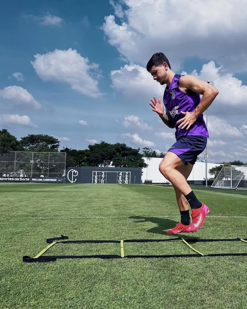 Corinthians: Garro começa transição física e treina com parte do elenco