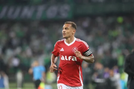 Alan Patrick na pré-lista de Ancelotti para a Seleção: o primeiro chamado.