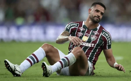 Renato Augusto Decide Deixar o Fluminense e Avalia Aposentadoria