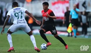 Cruzeiro calcula ganho com Tevis em venda e aposta em direitos: veja o cenário