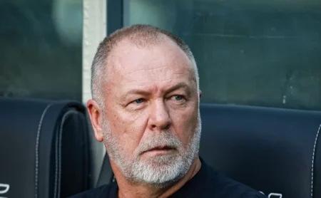 Grêmio negocia retorno de Biel Teixeira, com aval de Mano Menezes.