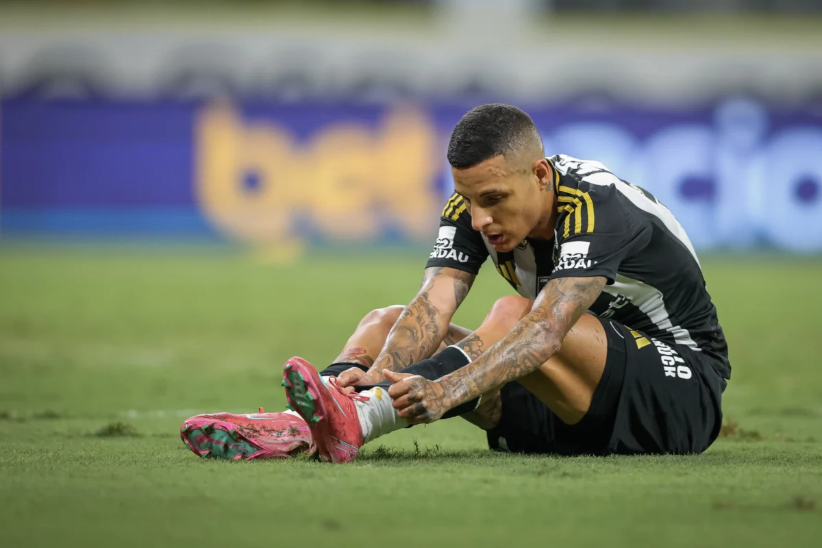 Atlético-MG: Arana lesionado é desfalque confirmado; confira a provável escalação