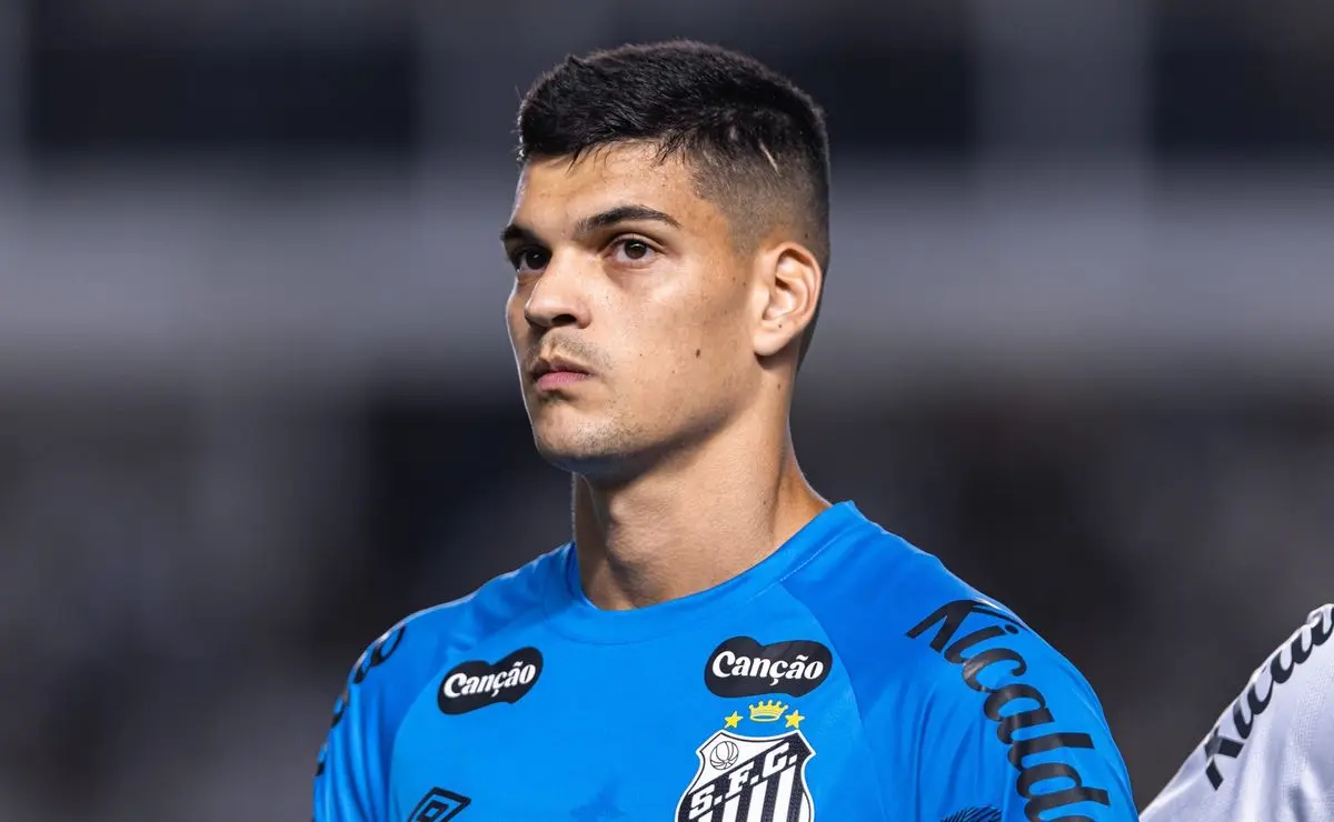 Brazão Permanece no Santos: Interesse do Chelsea Não se Concretiza, Diz Nicola