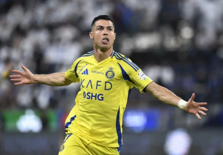 Botafogo em SC: Negócios, Amizades e a Estratégia Textor para Conquistar Cristiano Ronaldo
