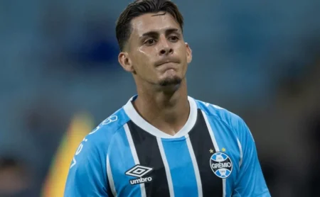 Pavón é detido após cuspir em policial depois da derrota do Grêmio para o CSA