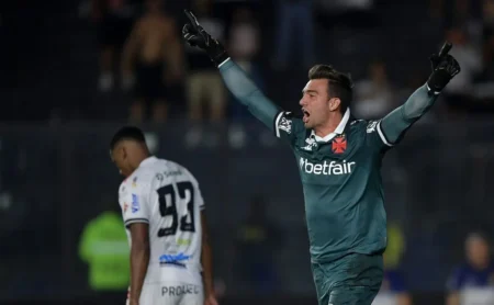 Léo Jardim: Herói da Classificação do Vasco na Copa do Brasil e Seus Números Contra o Operário