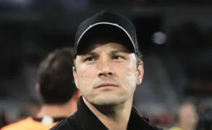 Pivetti analisa Vasco x Operário-PR e compara estilo de jogo com o de Fernando Diniz: “Imposição”