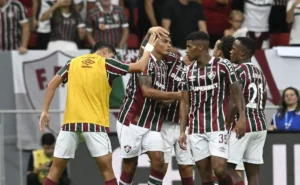 Fluminense: Desempenho abaixo de 50% no Mané Garrincha, mas embalado por vitórias no estádio