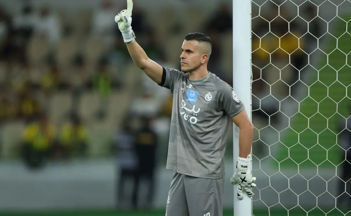 Grohe Considera Retorno ao Grêmio em 2025 Mediante Proposta Formal