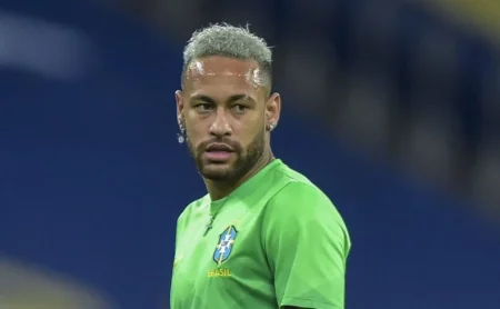 Barcelona Desiste de Neymar: Retorno é Impossível após Desfecho com Santos