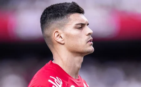 Mercado da bola: Saída de Brazão agita empresários e Grohe é oferecido ao Santos