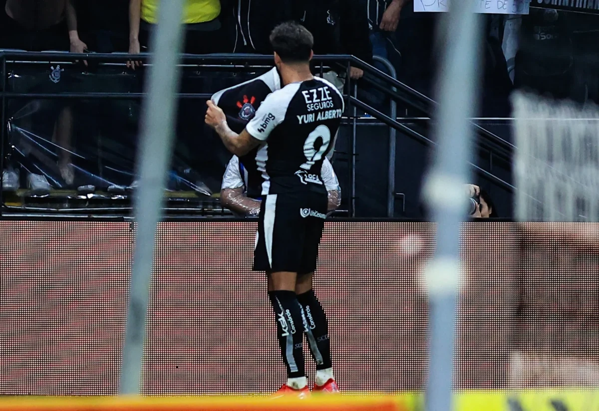 Sonho com a Seleção após gol decisivo pelo Corinthians: a persistência de Yuri Alberto.