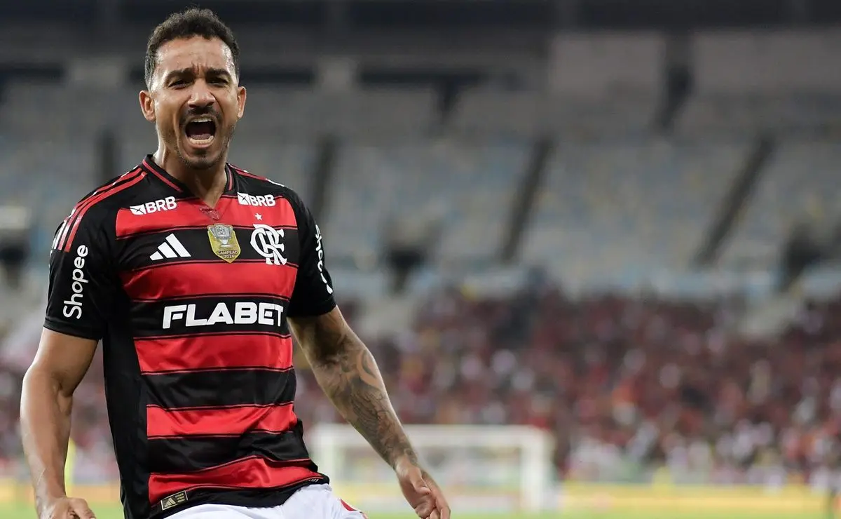Danilo Ignora André Hernan e Prioriza Flamengo em Debate sobre Seleção Brasileira: "Seleção Não Importa Hoje"