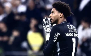 Hugo Souza: Uma Jornada ao Corinthians Revelada em Carta ao Pai