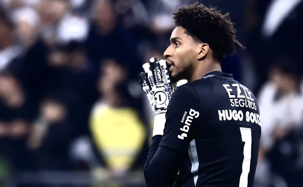 Hugo Souza: Uma Jornada ao Corinthians Revelada em Carta ao Pai
