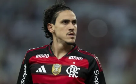 Filipe Luís detalha preocupação sobre Pedro em Palmeiras x Flamengo e explica plano de poupar jogadores