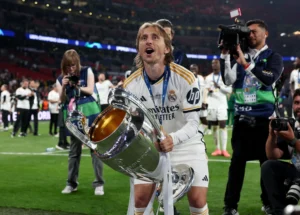 Modrić se despede do Real Madrid no sábado: "Momento que eu não queria que chegasse"
