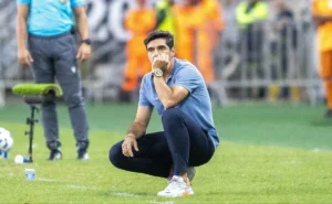 Palmeiras Escala Time Completo na Copa do Brasil Betano