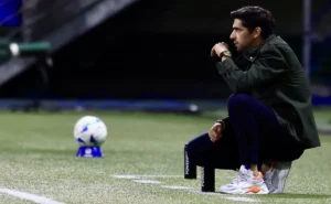 Palmeiras busca classificação na Copa do Brasil em sequência de jogos em casa para manter liderança