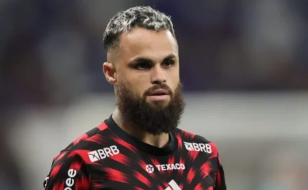Al-Duhail e Flamengo: Acordo para liberação e transferência selada em maio