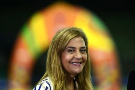 Leila afirma que interdição da Arena Barueri é retaliação do presidente da FPF: "Não me espanta"