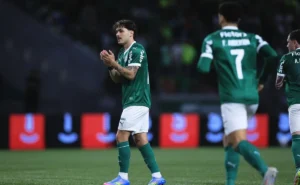 Maurício rege o Palmeiras na Copa do Brasil, com classificação garantida, mas sem Veiga.