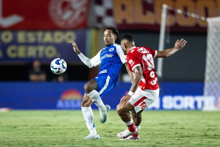 Desempenho do Cruzeiro: Eduardo em destaque, Cássio e Fabrício Bruno sólidos na defesa; sua avaliação