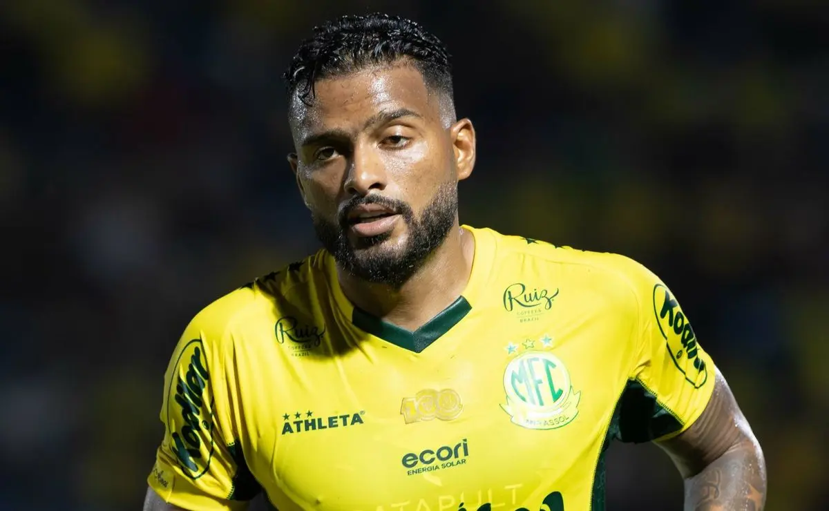 Reinaldo projeta São Paulo contra Mirassol e brinca sobre "chegadinha" em Luciano